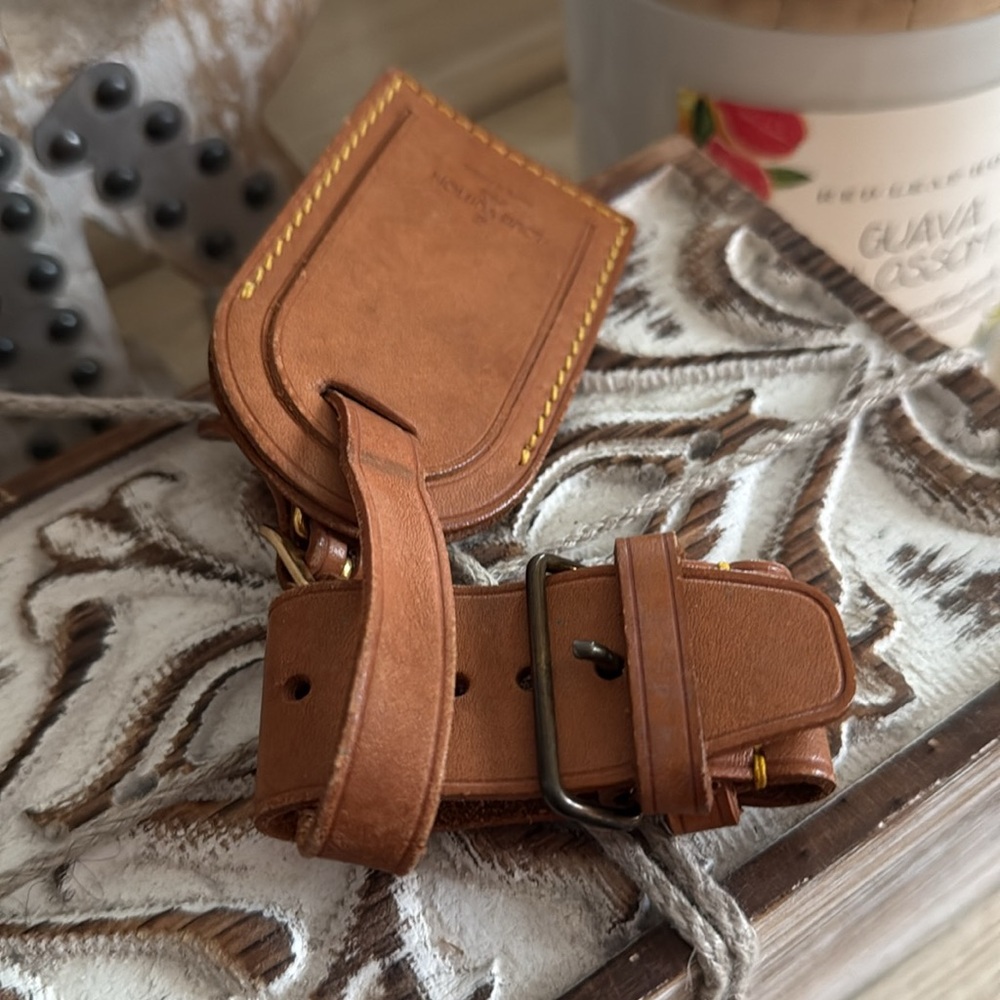 Louis Vuitton Brown Leather Bag Tag - Picture 4 of 5